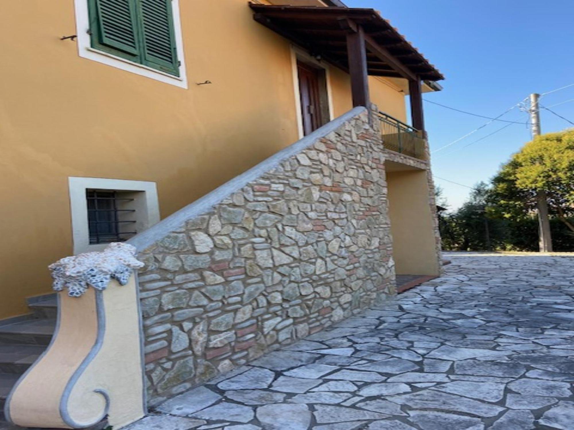 Agriturismo La Ghiraia Santa Luce Ruang foto