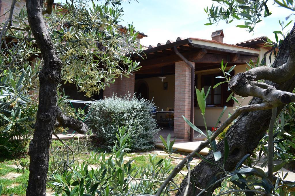 Agriturismo La Ghiraia Santa Luce Bagian luar foto